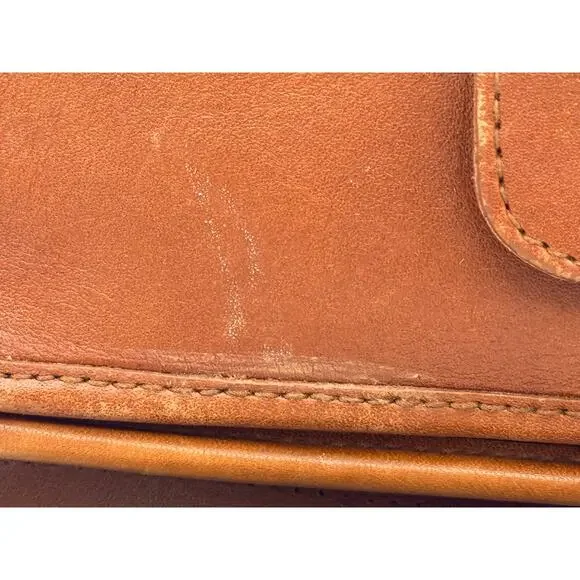 Vintage Hunt Club Top-Handle Crossbody - Picture 3 of 11